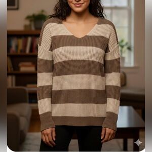 Guess Brown and Cream V-Neck Sweater